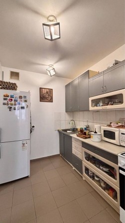 Продам простору двокімнатну квартиру в Ірпені поруч з парком - фото 1