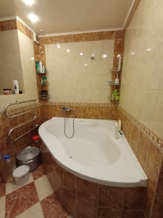 Продам 5-ти комнатную квартиру на КРЕССе - фото 1