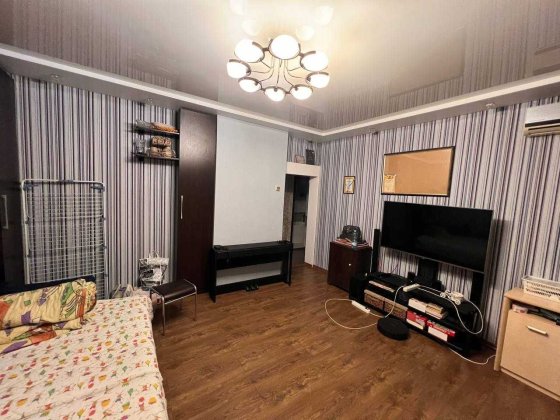 2-кімнатна квартира, 7 хв. від 95 кв, вул.Технічна від власника 48,3кв Кривой Рог