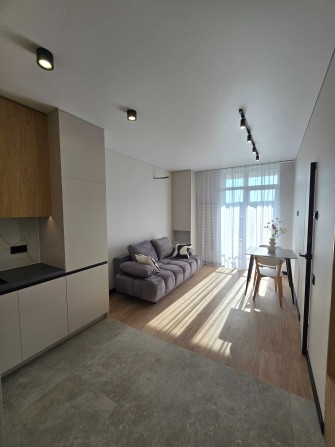 Продаж 1к квартири з дизайнерським ремонтом Вид на набережну - фото 1