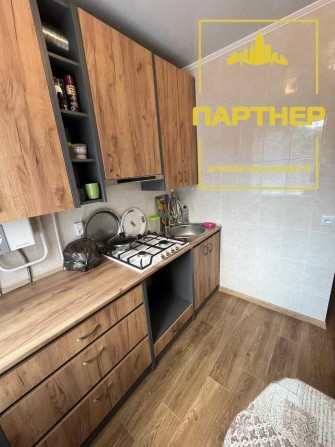 Продаж двокімнатної квартири в нагірній частині міста - фото 1