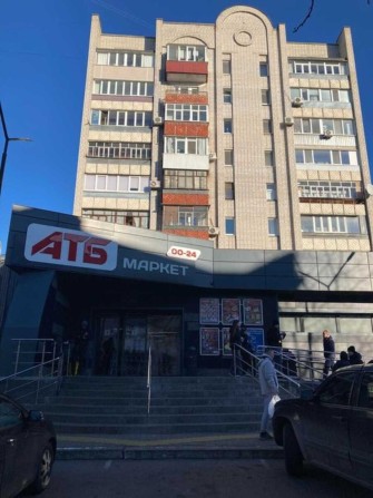Продаж 1 кімнатної квартири в центрі - фото 1