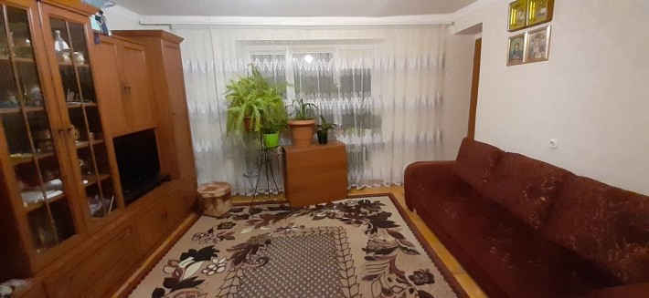 Продам затишну двохкімнатну квартиру в найкращому районі міста - фото 1