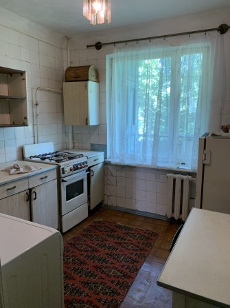 Продам 3-кімн.кв. поліпш.план. 69 кв.м по вул. Миру, нагірна частина - фото 1