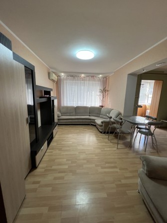 Продам 4-х квмнатну квартиру, індустріальний район - фото 1