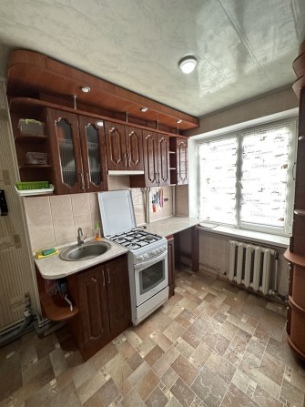 Продам 4х комнатную в районе центрального рынка - фото 1