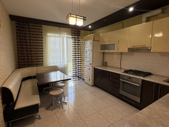 Продаж 2 кімнатної квартири вул. Кравчука ЖК Фаворит Луцьк