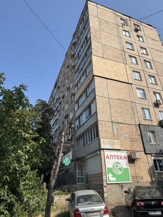 Продам Трехкомнатную квартиру Свято -Николаевская(Ленина)Центр.городск - фото 1