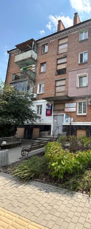 Продам 2х кімнатну квартиру в центрі міста - фото 1