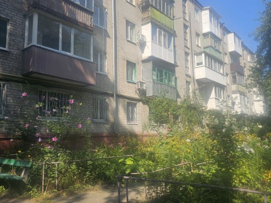 ПРОДАМ 2ку на набережной5/5 Кременчуг