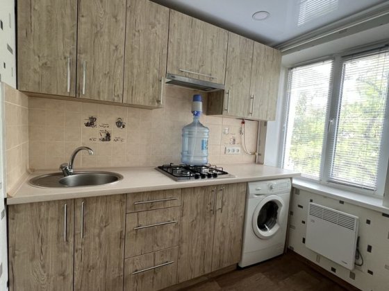 Центр города Площадь(танк) 1 комнатная квартира с современным ремонтом Нікополь