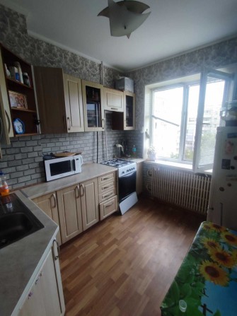 Суперпропозиція - 1к квартира на Садах-2 з ремонтом, кухня 9кв.м - фото 1