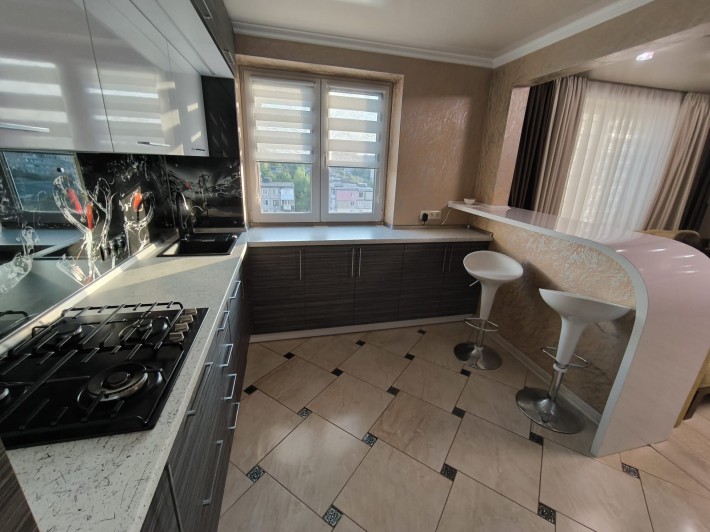Продам 3-х комнатную квартиру на ост.Космонавтов (красная линия) - фото 1
