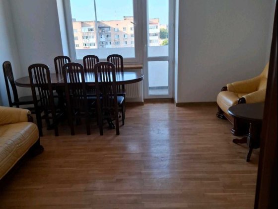 ПРОДАМ КВАРТИРУ  з автономним електро опаленням та сучасним ремонтом Луцьк