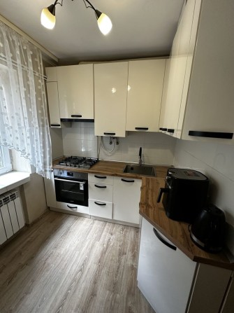 Продаж 3-кімнатної квартири в цегляному будинку - фото 1