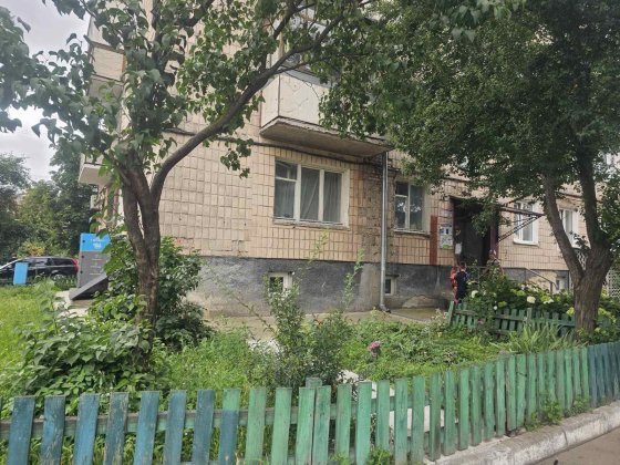 Продаж 2 кім. квартири пр. Відродження, під комерційну діяльність! Луцьк