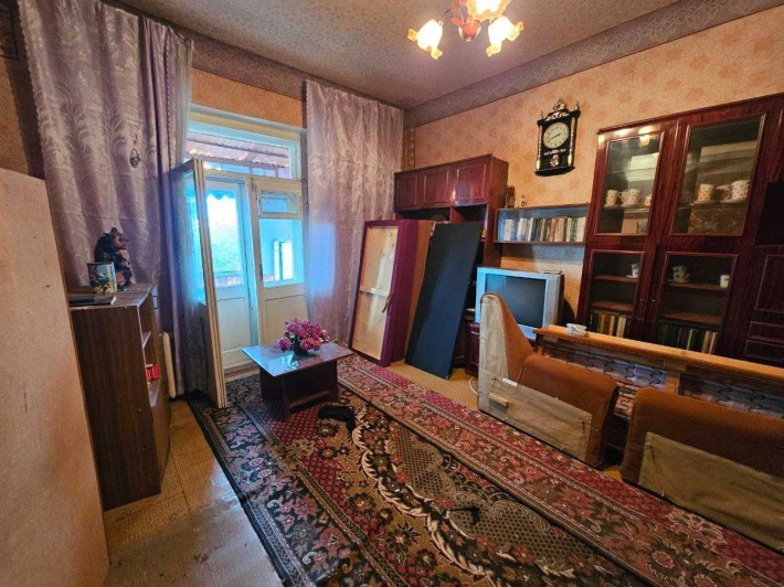 2 комн сталинка с двумя балконами ул.Криворожстали (Орджоникидзе) - фото 1