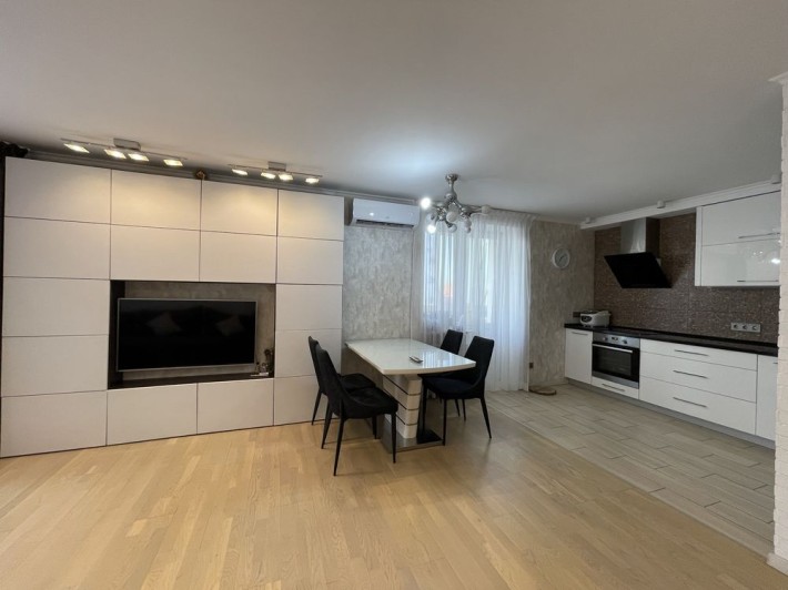 Левада, продаж 2-кімнатної Квартири з Дизайнерським ремонтом,Новобудов - фото 1