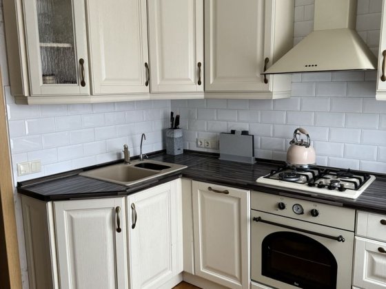 Затишна 4-х кімнатна квартира Полтава