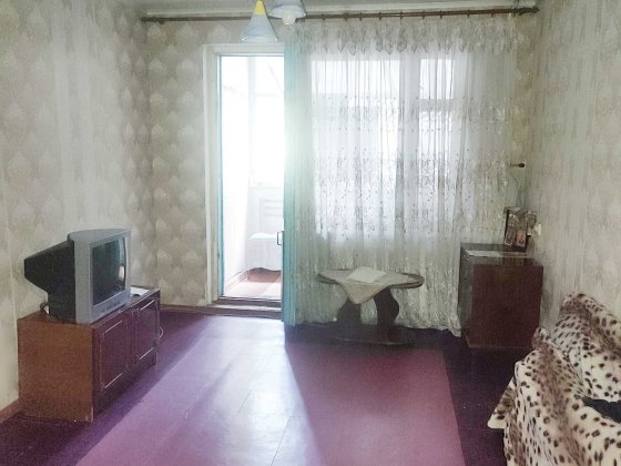 Продам двухкомнатную квартиру . Кривой Рог
