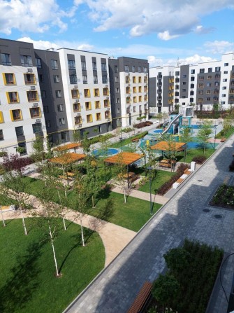 Продаж 1-кімнатної квартири-студії з ремонтом - фото 1