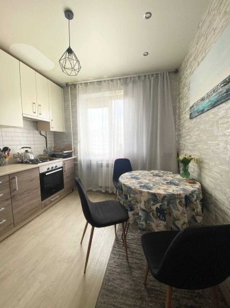 Продам гарну й простору 3-кімнатну квартиру по пр-т Лушпи - фото 1