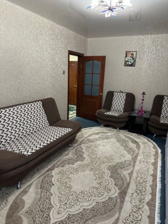 Продаю Квартиру Східний 2 , 6/9 трикімнатна з холом - фото 1