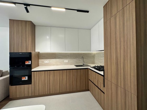 Продаж 3 кімнатна квартира з дизайнерським ремонтом, м. Тернопіль Тернополь