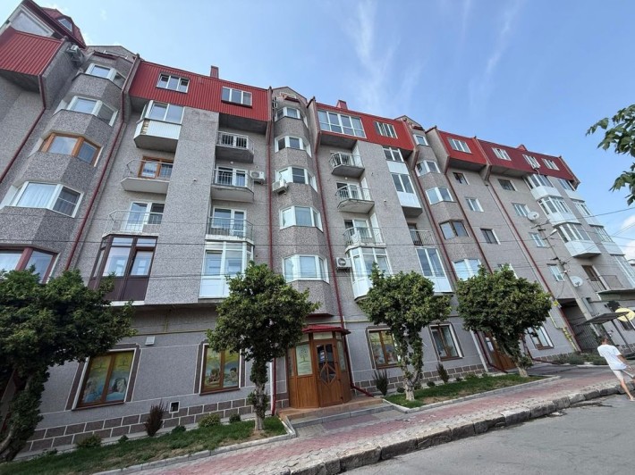 ПРОДАЖ 2 кім квартири поблизу озера - фото 1
