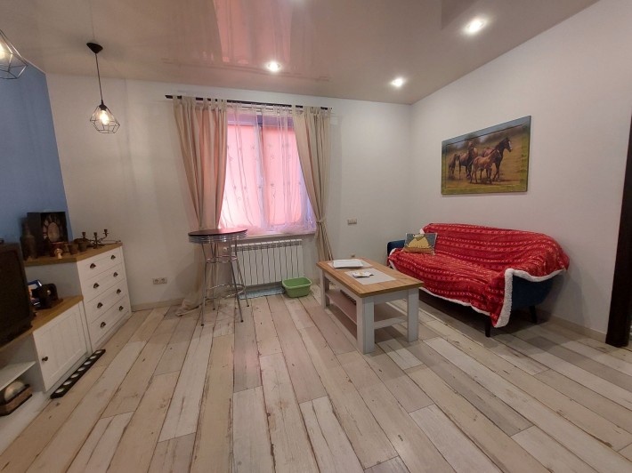Продаж 3-кімн  квартири під бізнес. вул. Вол.Великого(автономка) - фото 1