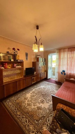 2к квартира на Подолі в ЦЕГЛІ на 3му поверсі - роздільні кімнати! - фото 1