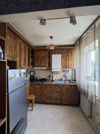 Я Продам затишну 2-кімнатну квартиру в самому серці міста! - фото 1