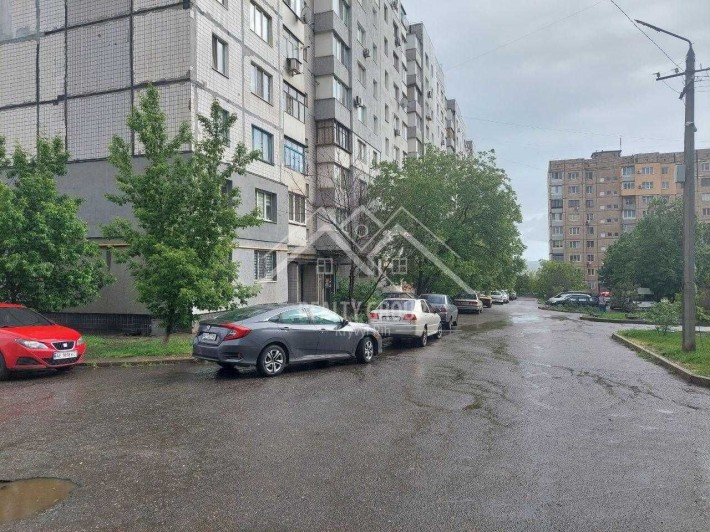 Продаж 1к з гарним плануванням у ЦМ р-ні на Карачунах - фото 1