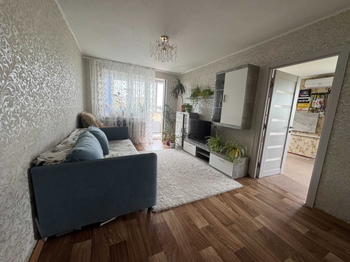 Продам простору 3-кімнатну квартиру на Алмазному - фото 1
