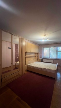 Продам простору 2 кімнатну квартиру. Північний. - фото 1