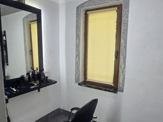 Продаж 2 кімн центр Садгори Чернівці