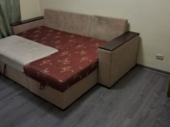 Продам 1 кімнатну квартиру Ужгород