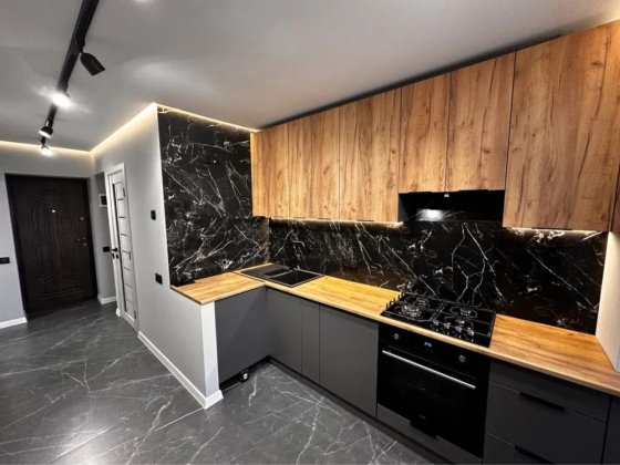 Продаж 2-кім квартири (чешка) з ремонтом Чернівці