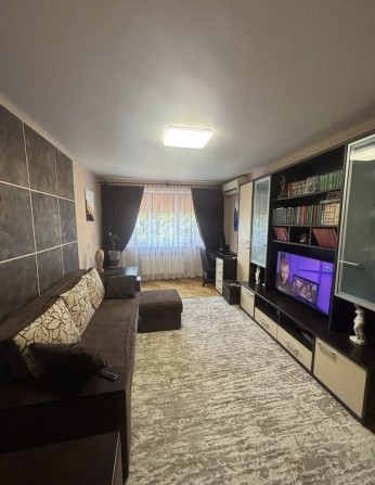 Продаж 3-кімнатної квартири - фото 1