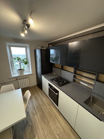 Продаж квартири З РЕМОНТОМ поліпшеного планування - фото 1
