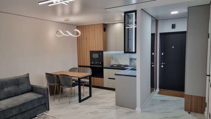 Продаж 2к квартири 54кв.м на вул.Смакули 8 - фото 1