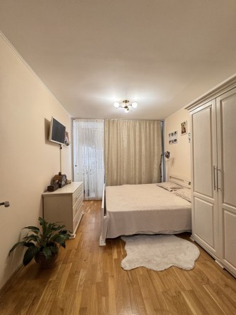 Продається велика 2-х кімнатна. 77 м.кв. Вул. Другетів. Новобудова - фото 1