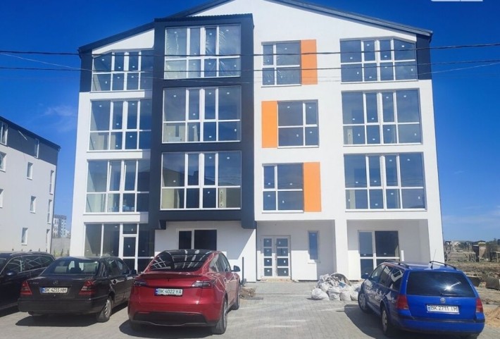 # Продам 2 кім.квартиру на Щасливому - фото 1