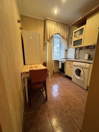 2к квартира, Центр, Березовий сквер, 44м2, поверх 2/5 - фото 1