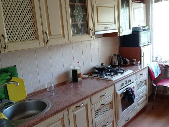 3 кімнатна панелька по вул. Головна від Власника! Черновцы