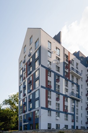 Любима 2-кімнатна, ще й 758$/м кв! Квартира остання, як місяць літа! - фото 1