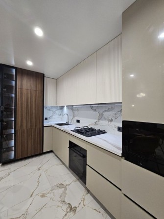 Продається 1 квмнатна квартира по вул. Л. Курбаса - фото 1