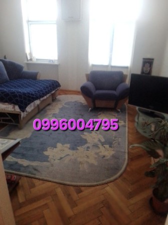 3кім.кв.,простора 105м.кв, Центр, окремі кімнати. - фото 1