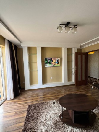 Продаж квартири в р-ні магазину Хліб-Сіль на Скальда - фото 1