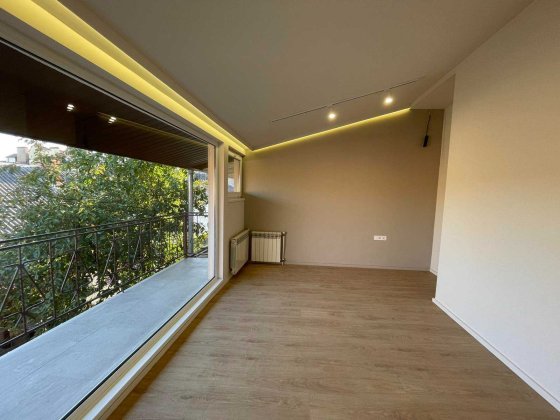 Продаж  двоярусної квартири в центрі міста.Можливо під держпрограми Ужгород